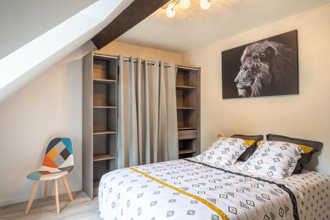 Вилла Le Champ Bourdon Saint-Maur-des-Bois Экстерьер фото